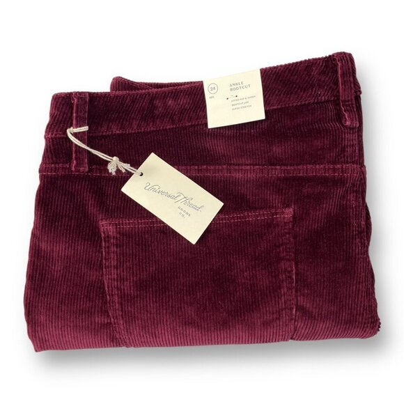 Universal Thread Corduroy High Rise Bootcut Pants Womens Size 24 Berry Red NEW - Picture 2 of 15